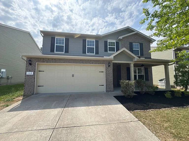 112 Suggs Dr — Photo 1
