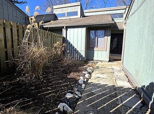 148 Sugarwood Ln, Avon, IN