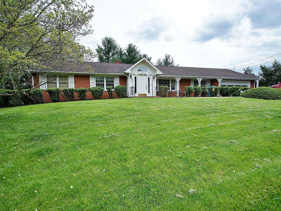 1st image of 2679 Southwoods Dr SW
