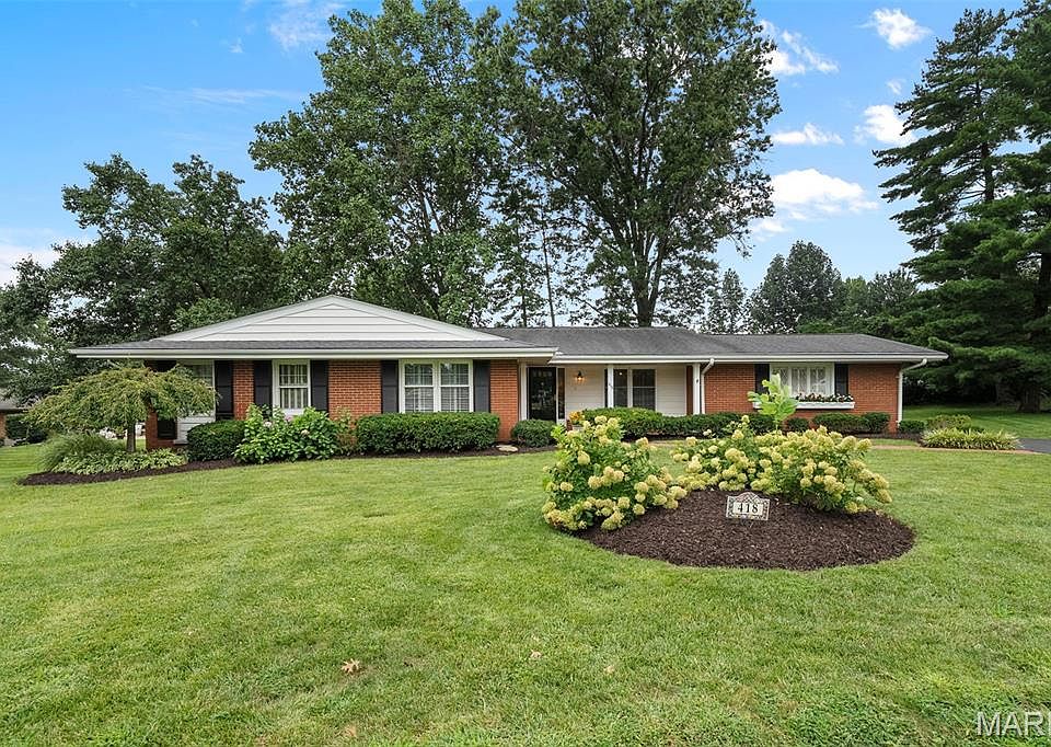 1st image of 418 Monaco Dr