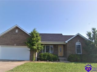 136 Roswell Dr, Elizabethtown, KY 42701