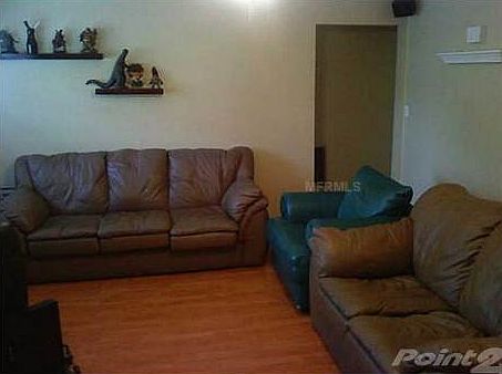 4th image of 6905 N Lynn Ave