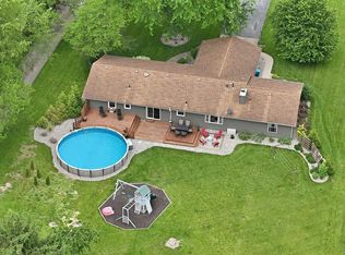 9804 Gerig Rd, Leo, IN 46765
