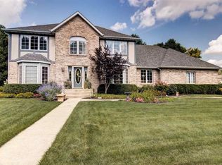 5382 Deer Pointe, Rockford, IL