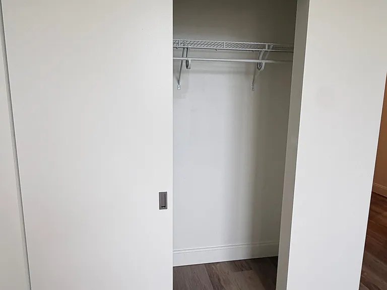 1077 Commonwealth Ave #242D — Photo 11