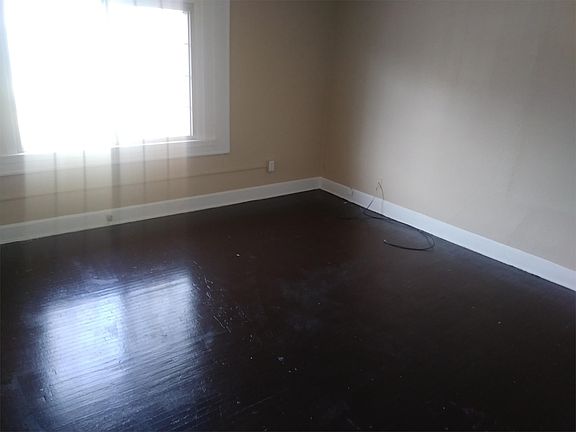 5th image of 3527 Guilford Ave