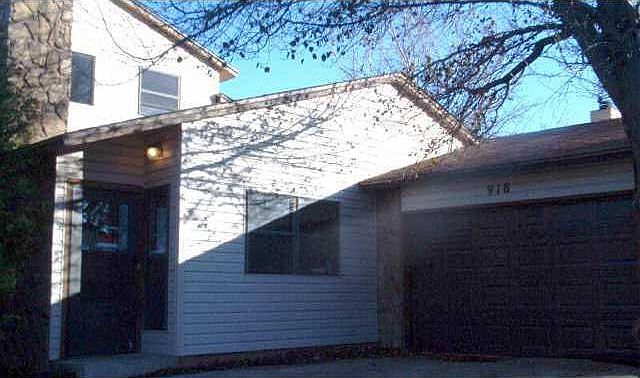 2nd image of 918 NW Northwest 116 Ct