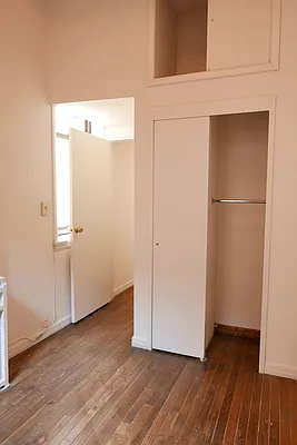 Rented by JK Dansar Corp | media 40