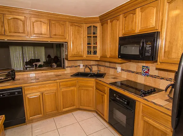 16551 Blatt Blvd APT 204, Fort Lauderdale, FL 33326