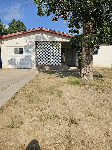 1224 Garcia St NE Photo 1