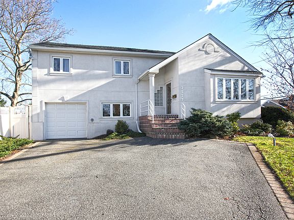 2nd image of 2829 Whaleneck Dr