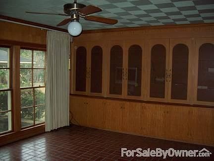 Den w/ floor to ceiling windows