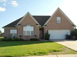 824 Belle Rive Dr, Marion, AR 72364