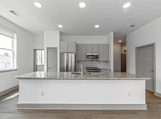 9330 Main St #102, Houston, TX 77025