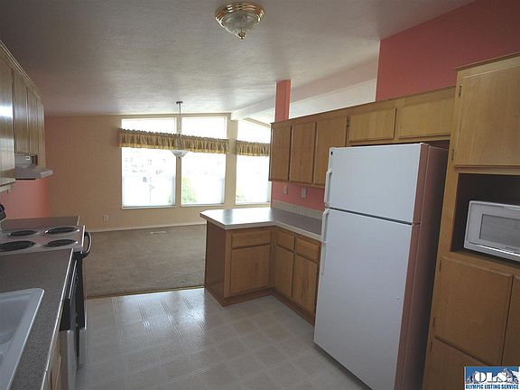 5th image of 533 N 7th Ave
