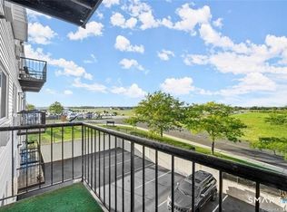 115 Short Beach Rd Unit 208, Stratford, CT 06615