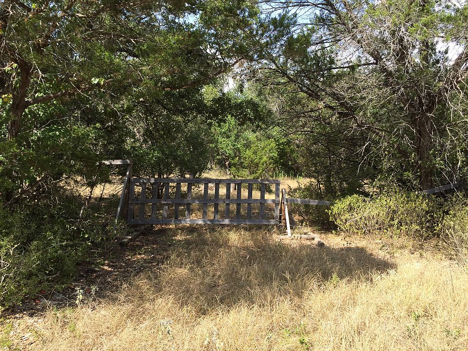 1st image of 586 Tom Creek Ln