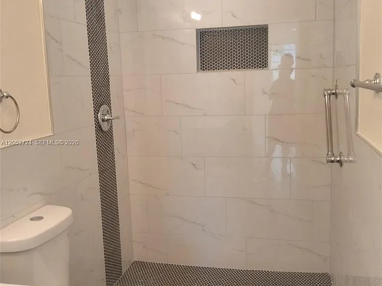 6123 SW 4th Pl — Photo 11