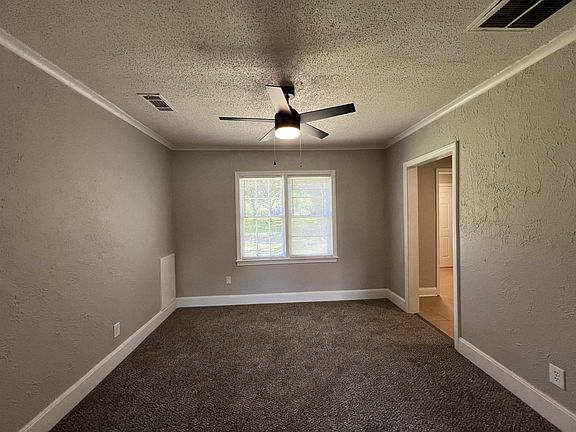 3rd image of 3319 Lucibill Rd