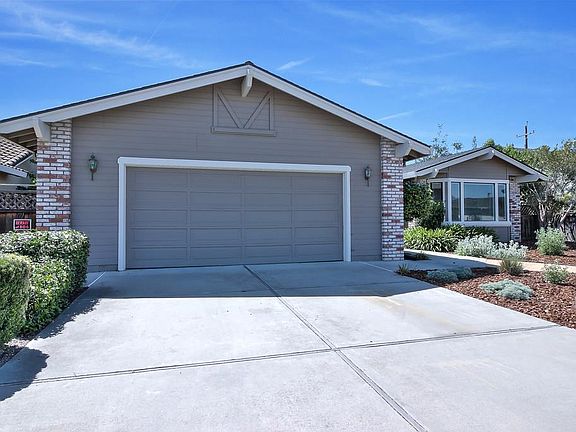 2nd image of 2030 Clearview Dr