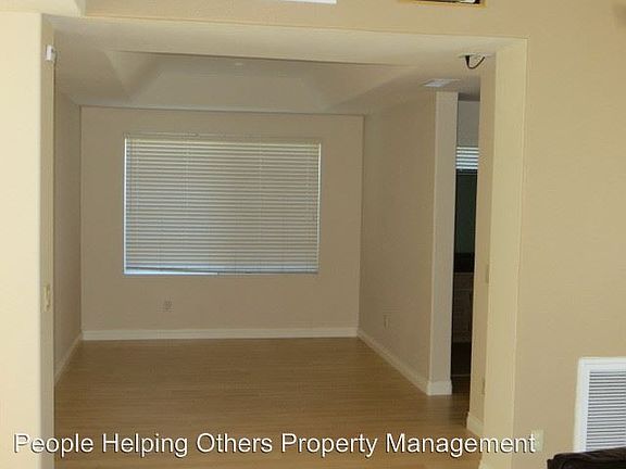 4th image of 14336 Seabridge Ln