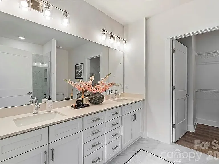 5007 Nimes Rd — Photo 17