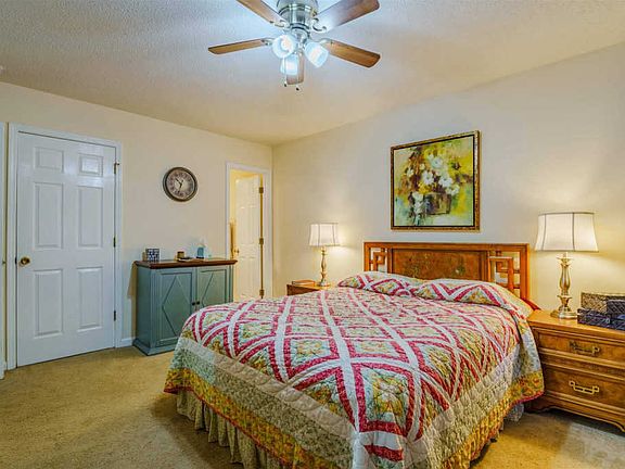 2nd image of 63 Heritage Village Ln