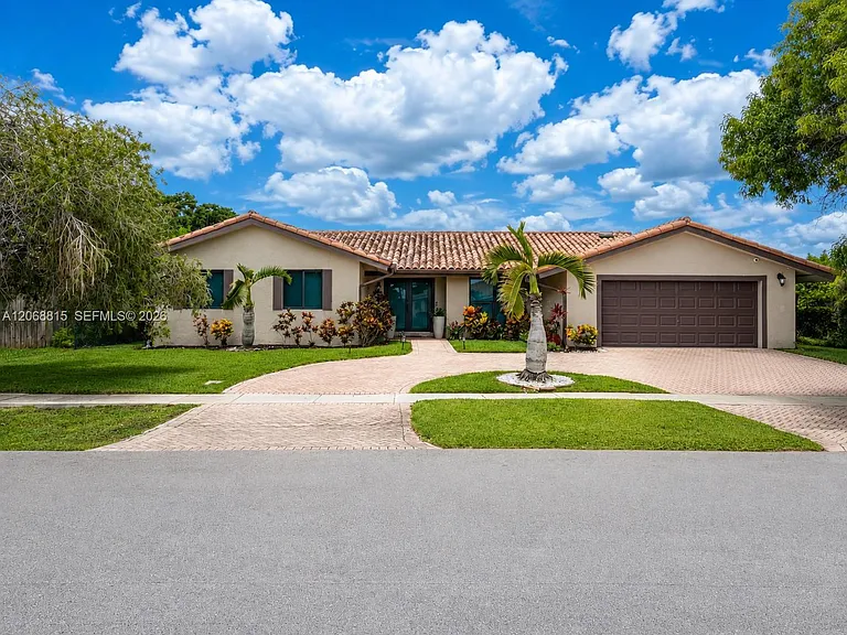 448 Sailboat Cir — Photo 7