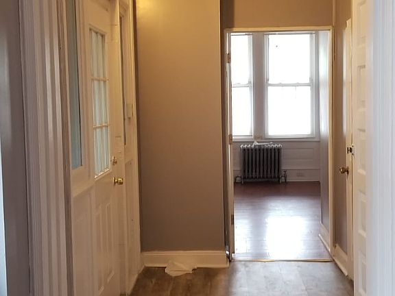 4th image of 1801 W Erie Ave APT 1