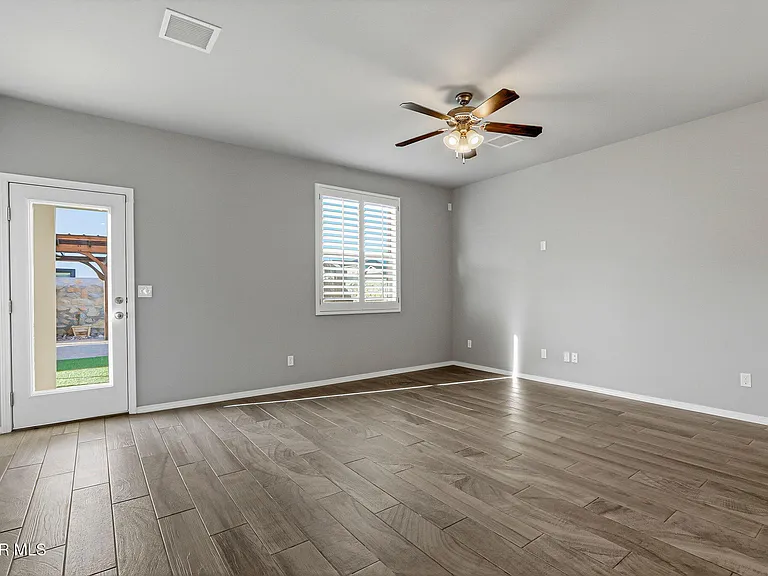 12365 Desert Vista Ave — Photo 19