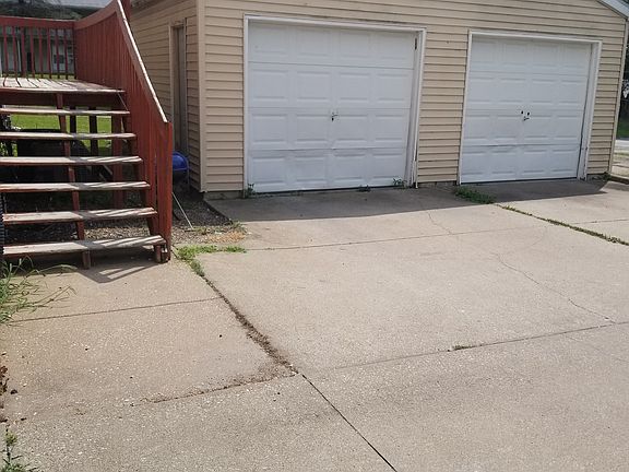 2nd image of 4542 13th St