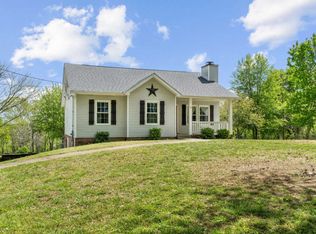 4037 Sawmill Rd, Woodlawn, TN 37191
