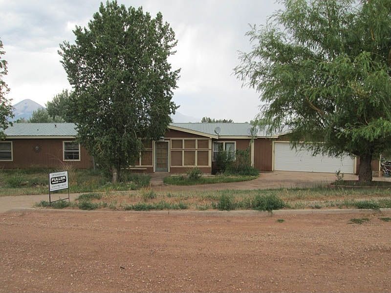 1st image of 120 Cuchara St