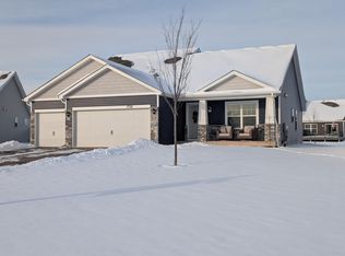 17341 Duvall Ct, Lakeville, MN 55044