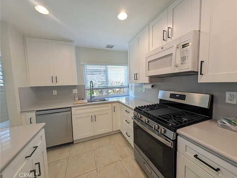 6180 Fremont Cir — Photo 9