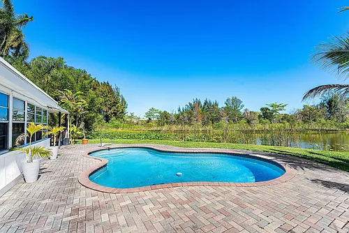 110 Wilson Rd Photo 1