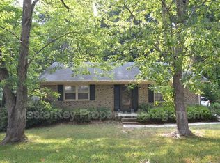 1012 Woodhill Ct, Raleigh, NC 27615