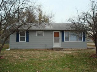 1531 Beverly Dr, Salina, KS 67401