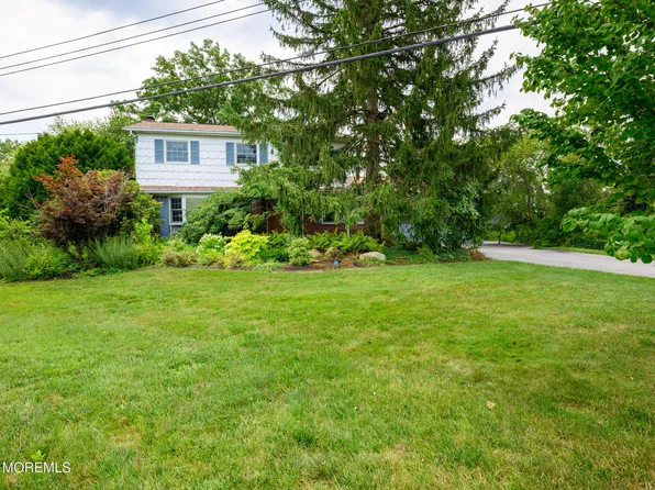 45 Lexington Road, Howell, NJ 07731
