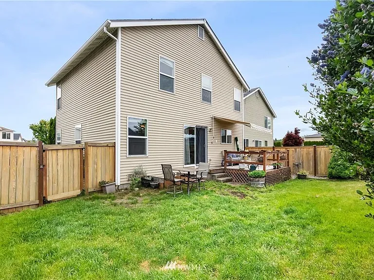 18711 95th Avenue Ct E — Photo 14