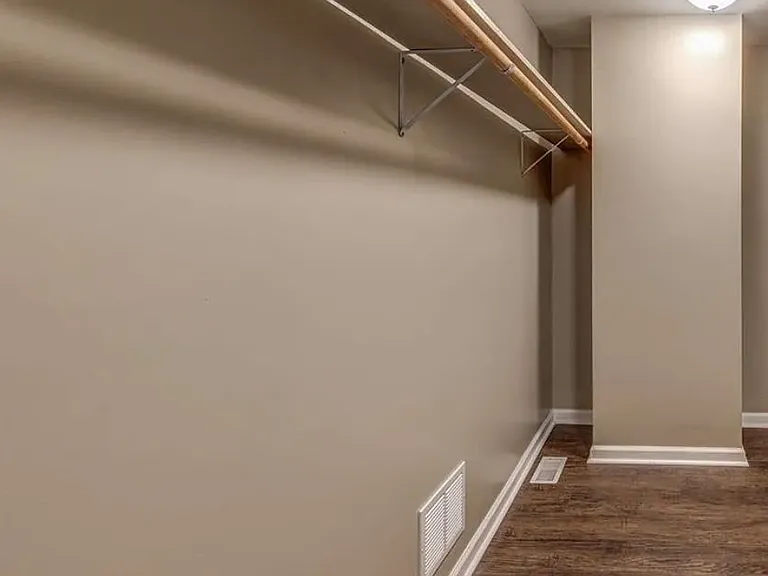 686 Center Hill Ave NW — Photo 11