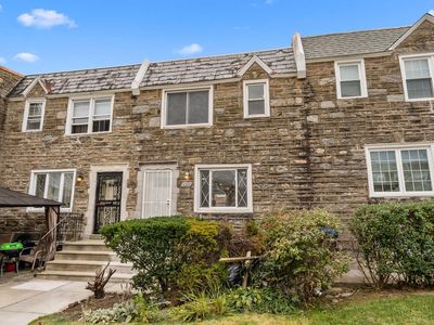 8326 Fayette St, Philadelphia, PA, 19150