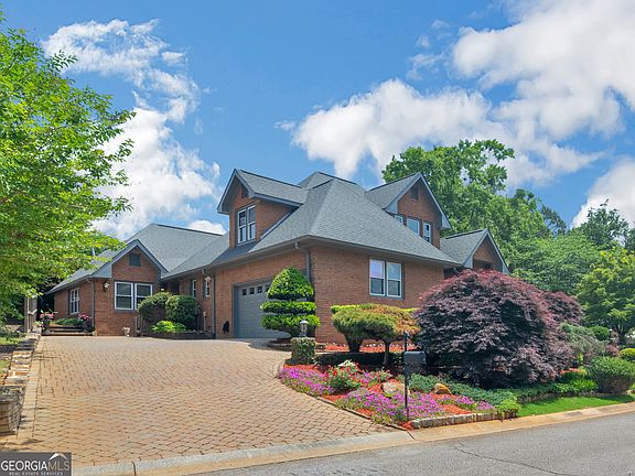 2nd image of 125 Oakpark Ter