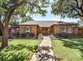 7024 Town Bluff Dr, Dallas, TX 75248