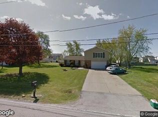 2151 Sheffer Rd, Aurora, IL 60502