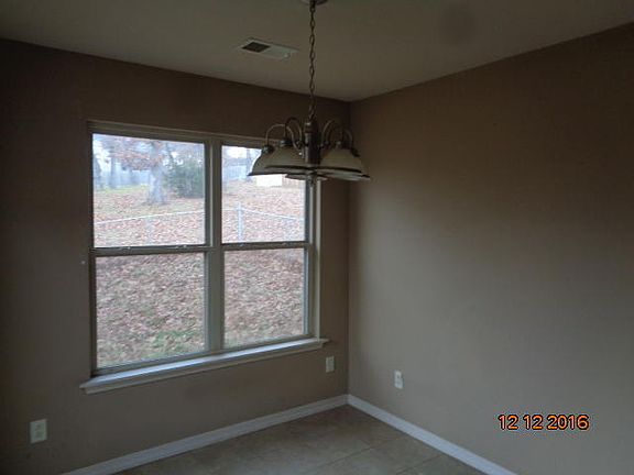 3rd image of 149 Homewood Ln