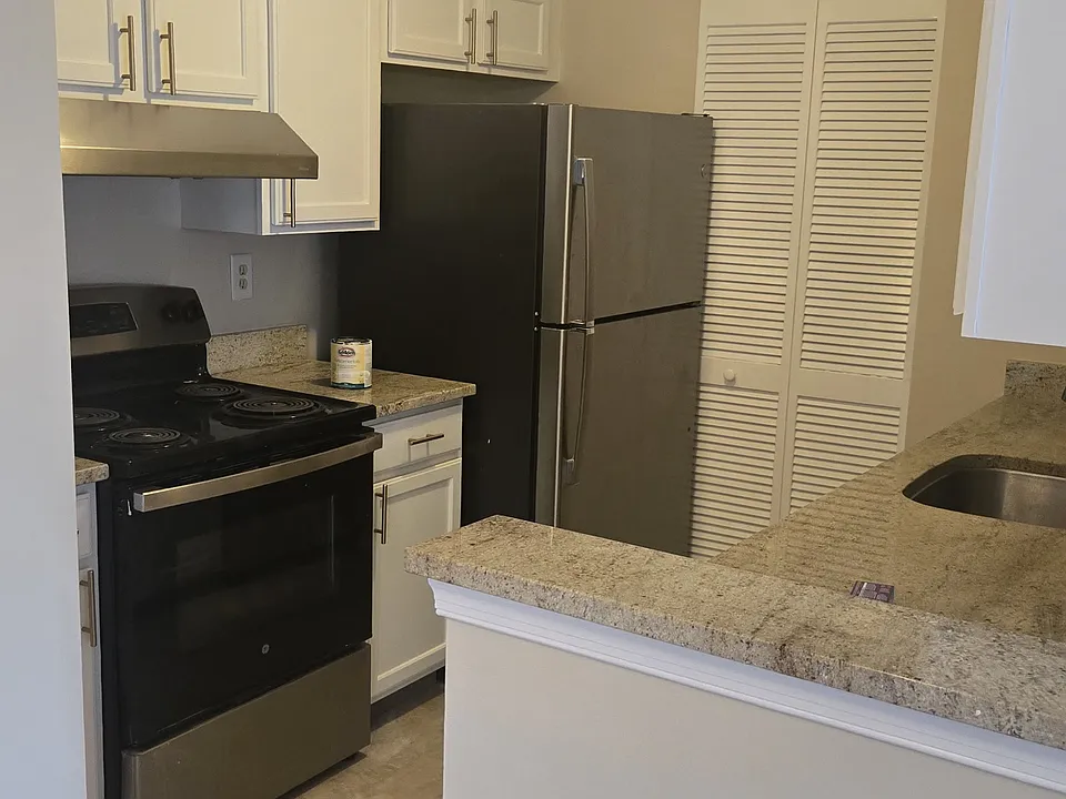 504 Britton Pl