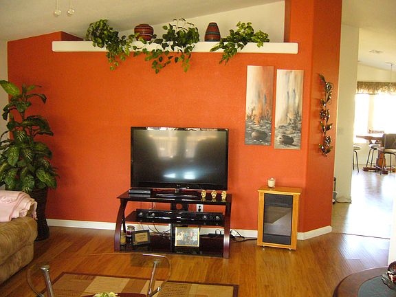2nd image of 5540 E 35th St #52
