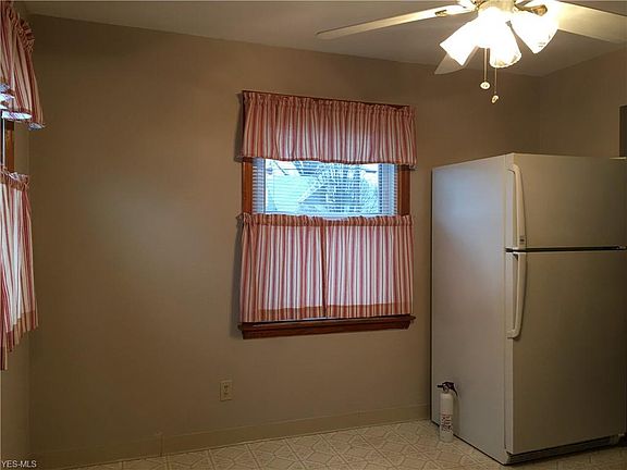 4th image of 2809 Liggett Dr