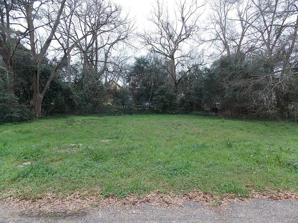 2nd image of 1518 Lindsey Ave